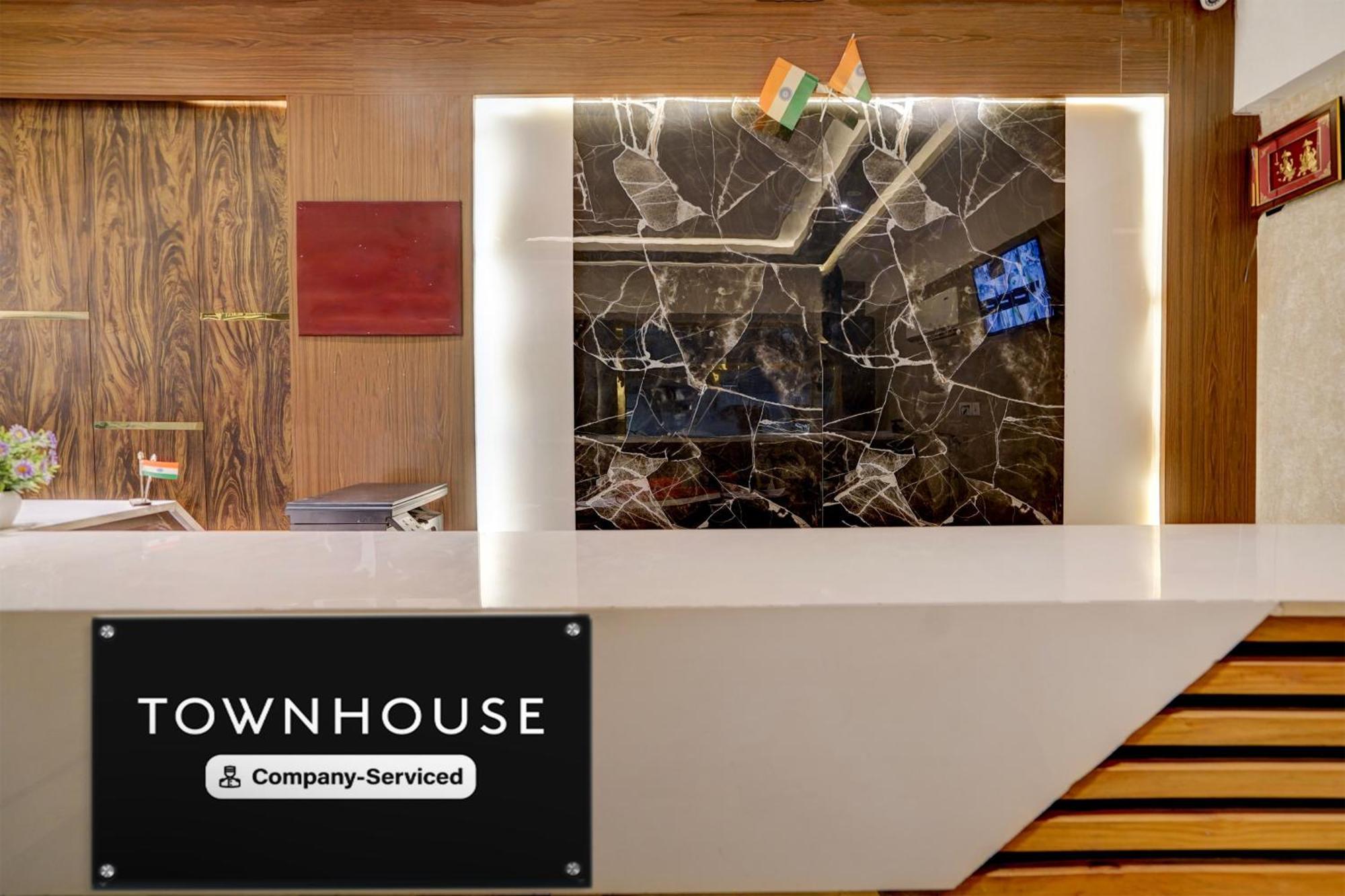 Super Townhouse Airport Road Delhi Hotel New Delhi Exterior foto