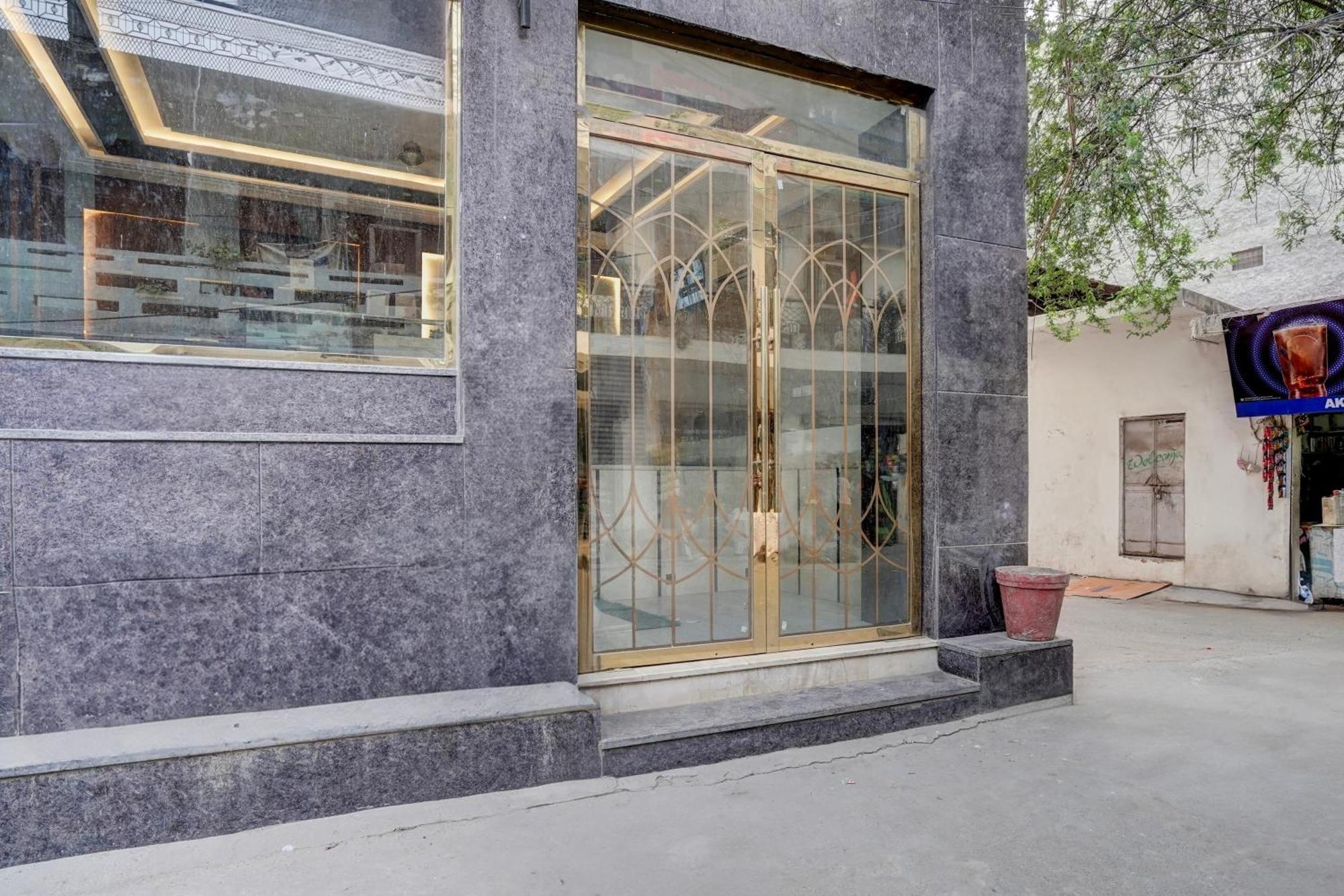 Super Townhouse Airport Road Delhi Hotel New Delhi Exterior foto