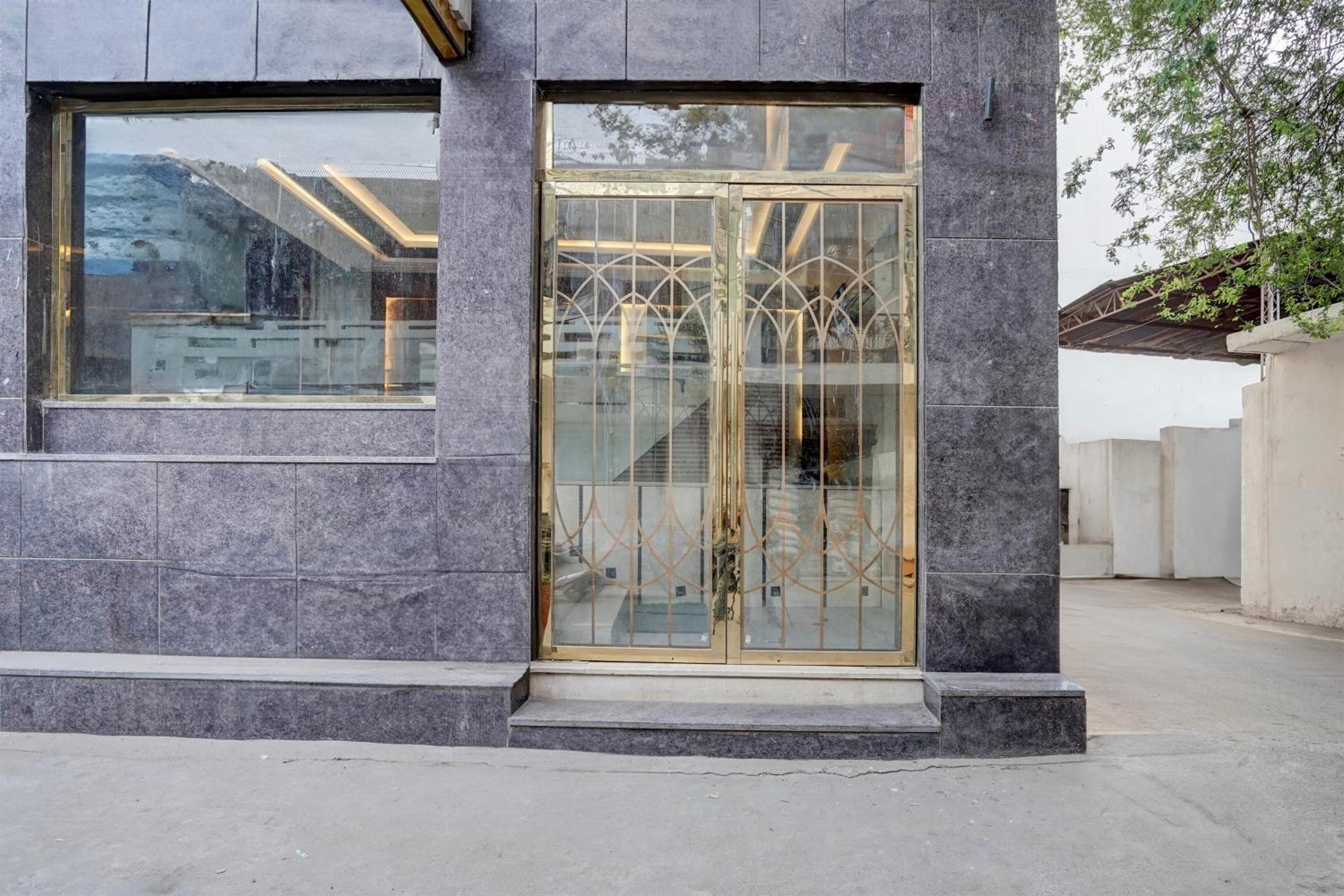 Super Townhouse Airport Road Delhi Hotel New Delhi Exterior foto