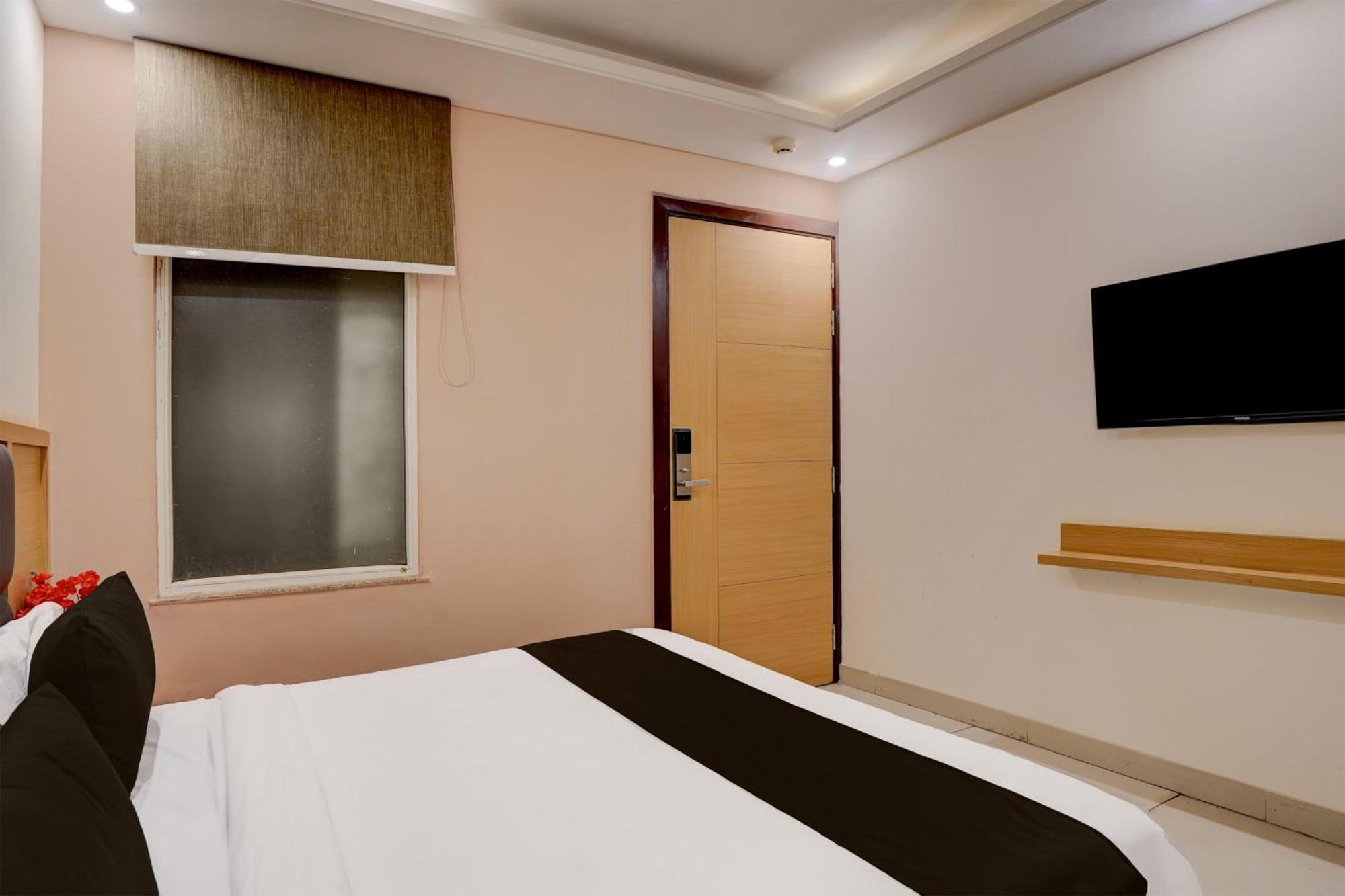 Super Townhouse Airport Road Delhi Hotel New Delhi Exterior foto